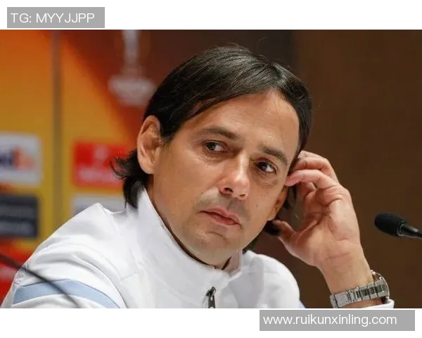 新兴足球球星崭露头角 探索未来足坛的璀璨新星